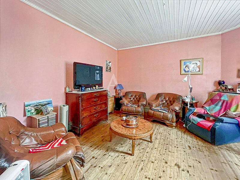 Maison - 150 m² - 8 pièces