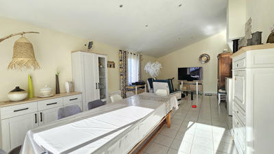 Maison - 104 m² - 4 pièces