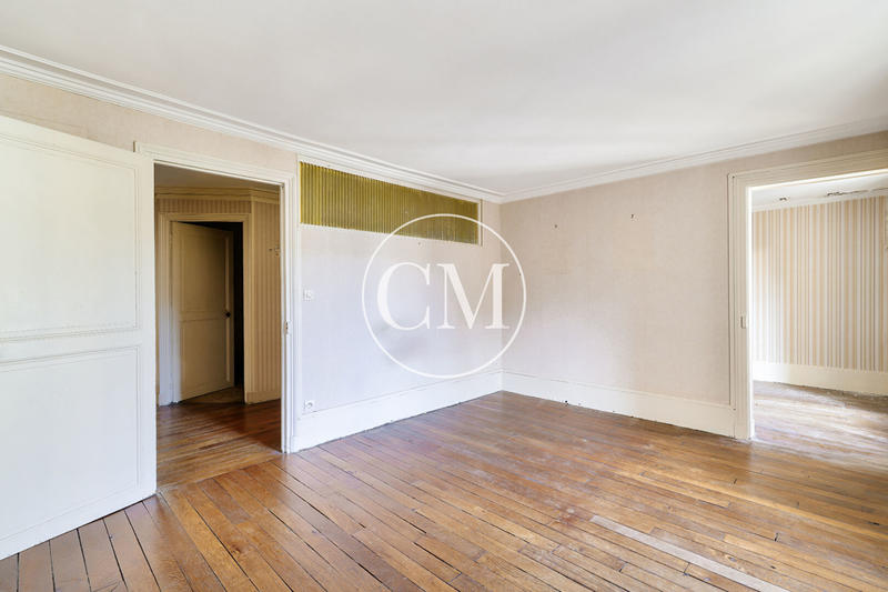 Appartement - 160 m² - 5 pièces