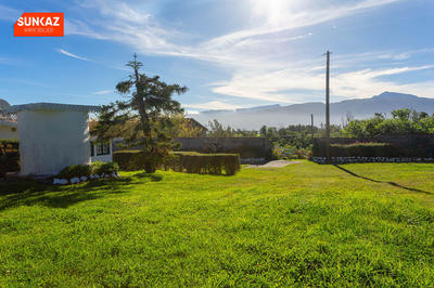 Maison - 220 m² - 7 pièces