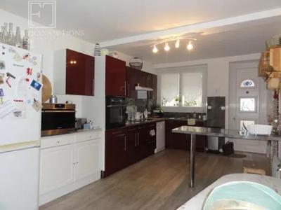 Maison de village - 87 m² - 5 pièces