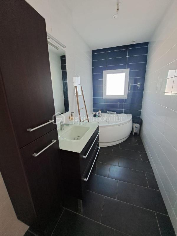 Loft - 188 m² - 6 pièces