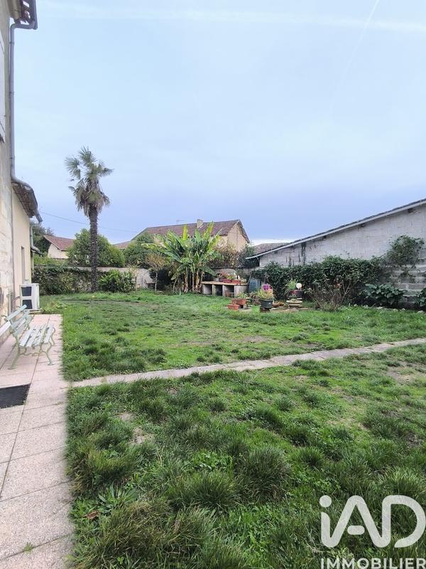 Maison de village - 180 m² - 6 pièces