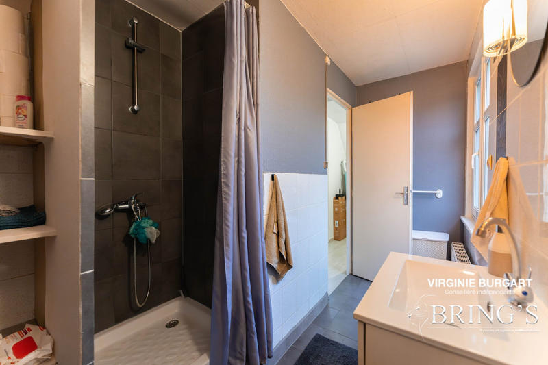 Maison - 95 m² - 5 pièces