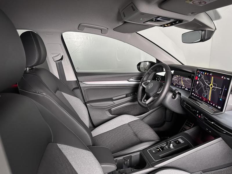 Volkswagen Golf 8 Goal 2.0 Tdi 150ch Dsg Digital Cockpit Sieges Chauff Carplay Camera Gps Attelage