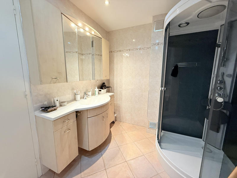 Appartement - 88 m² - 4 pièces