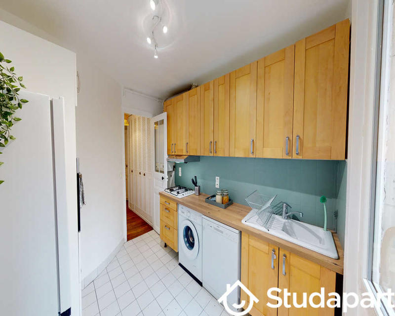 Chambre - 90 m² - 1 pièce