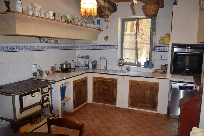 Mas - 480 m² - 11 pièces