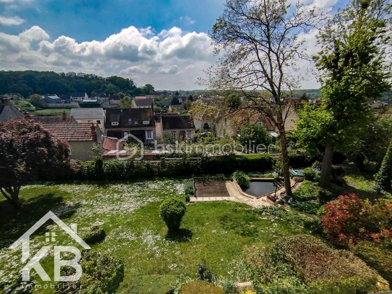 Maison - 99 m² - 4 pièces