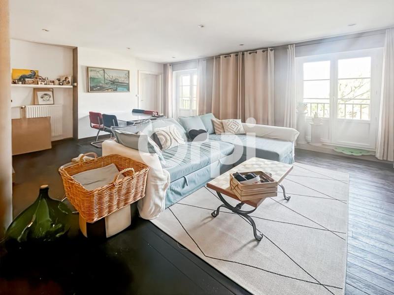 Appartement - 77 m² - 3 pièces