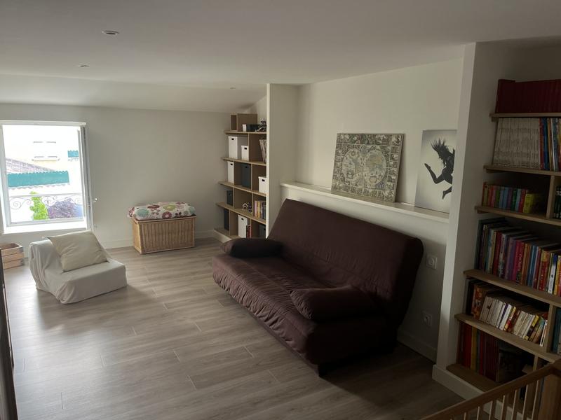 Maison - 352 m² - 8 pièces