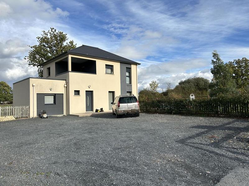 Maison - 108 m² - 6 pièces