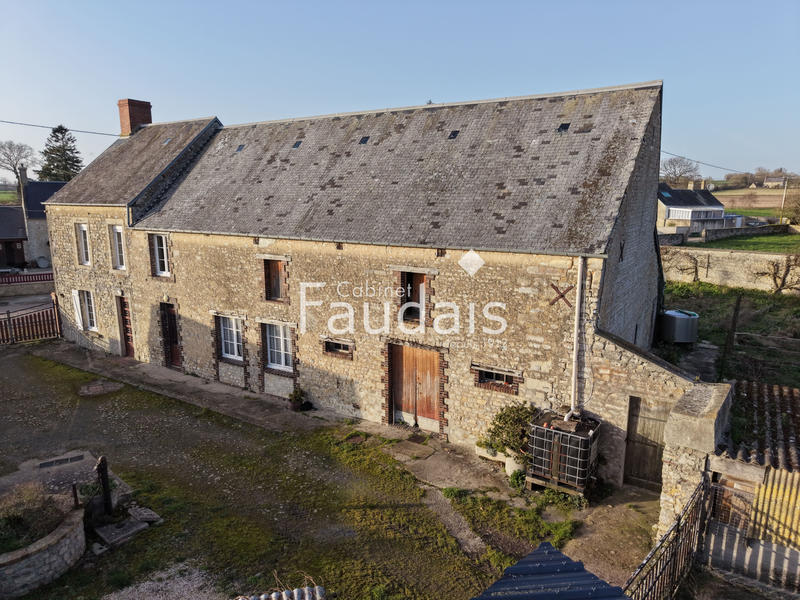 Maison - 135 m² - 5 pièces