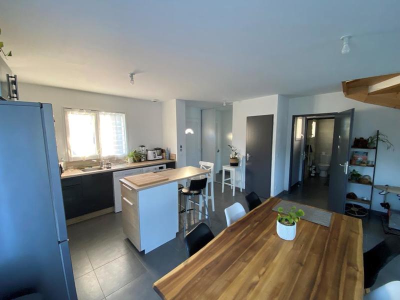 Maison - 95 m² - 4 pièces