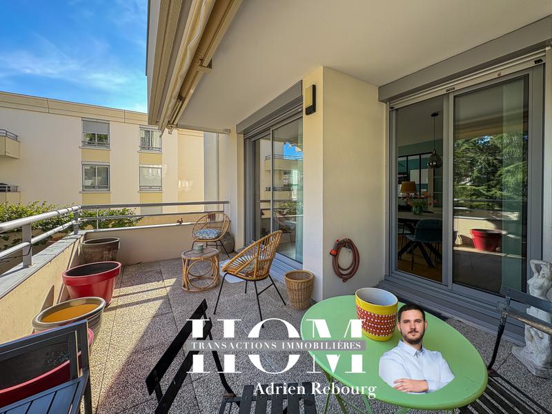 Appartement - 84 m² - 3 pièces