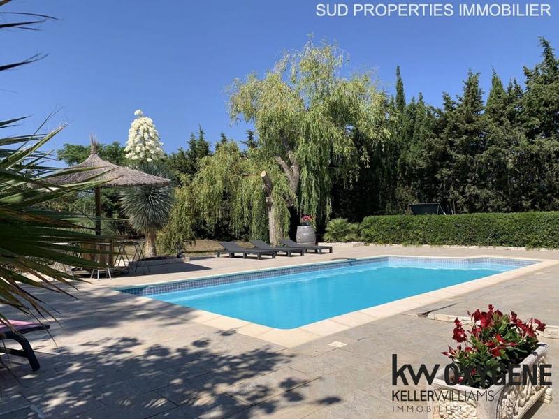 Propriété - 200 m² - 7 pièces