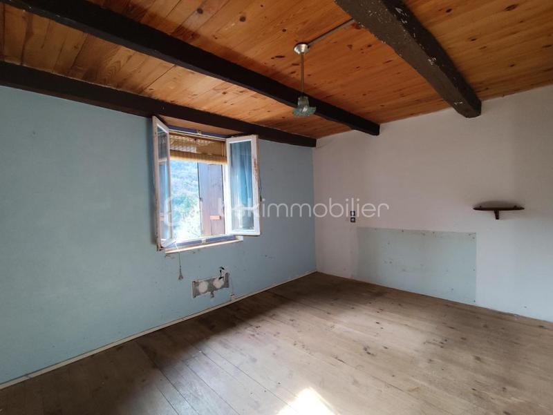 Maison en pierre - 104 m² - 5 pièces