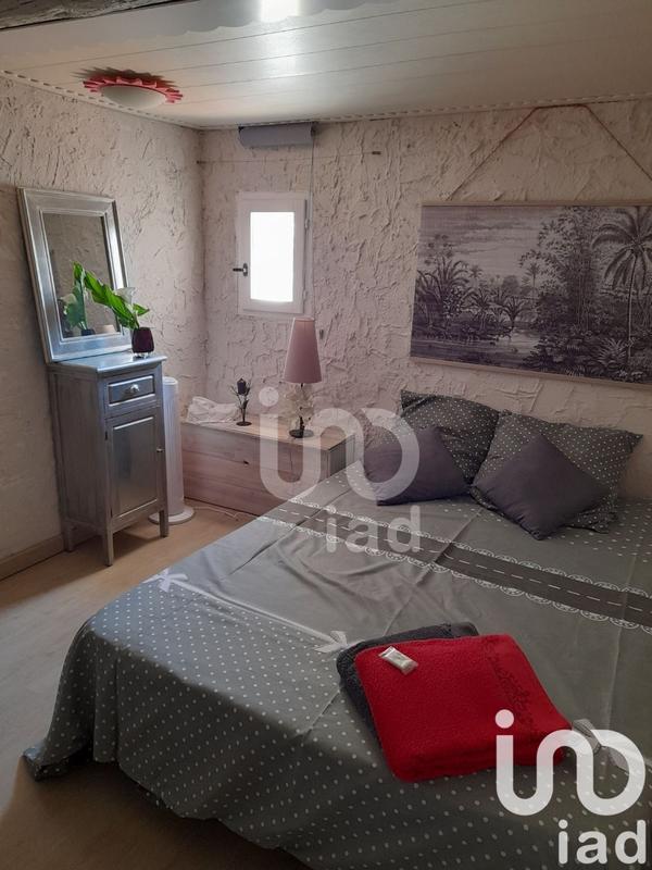 Maison - 270 m² - 14 pièces