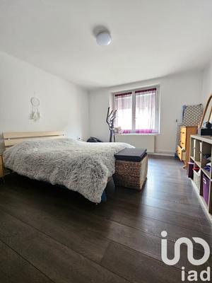 Appartement - 95 m² - 3 pièces