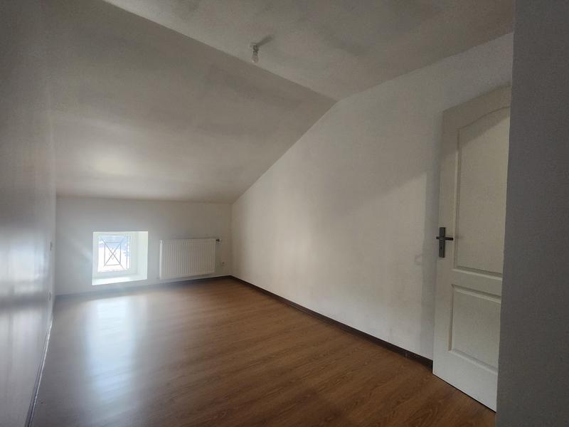 Maison - 320 m² - 10 pièces