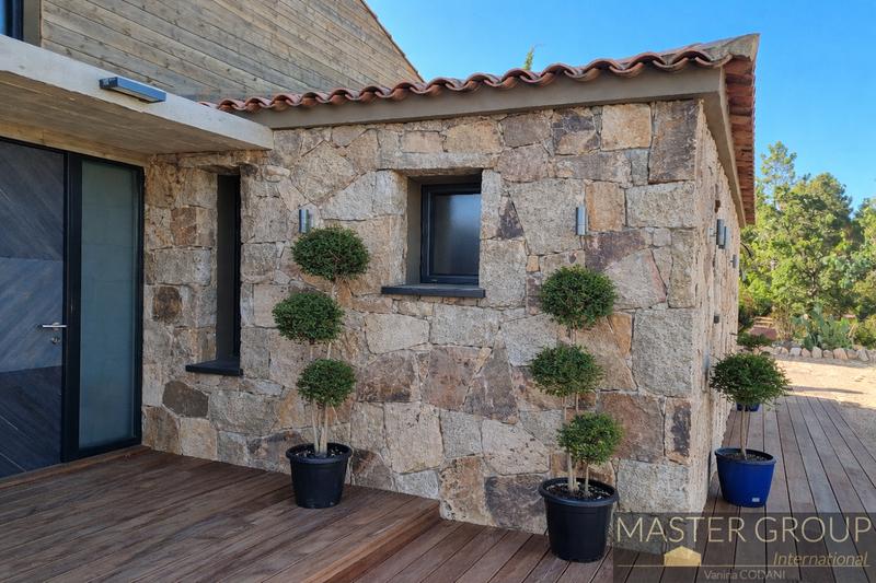 Villa - 150 m² - 4 pièces