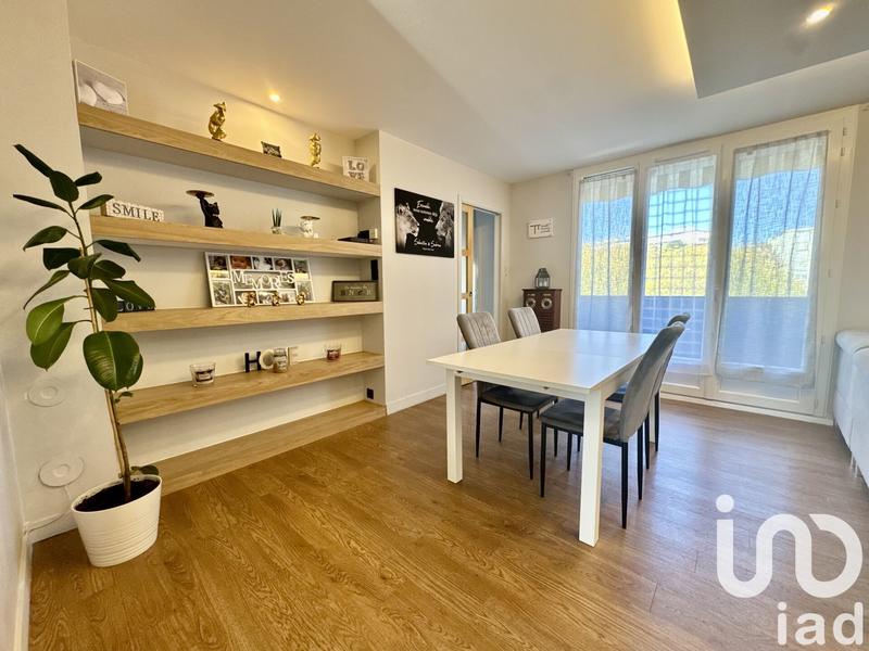 Appartement - 94 m² - 4 pièces