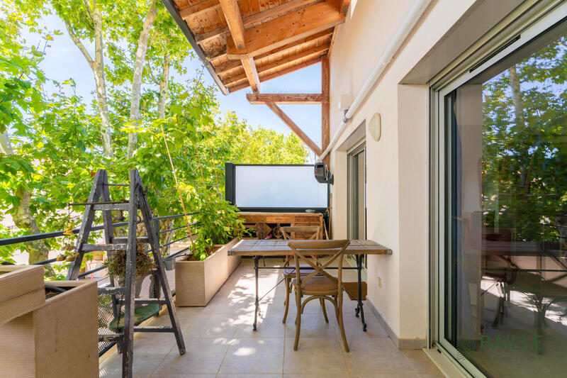 Appartement - 75 m² - 3 pièces