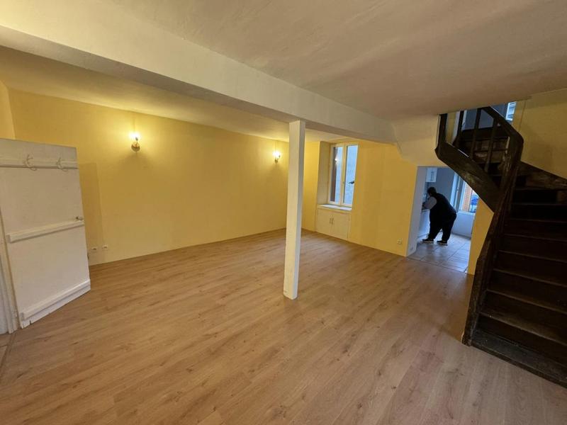 Maison - 84 m² - 4 pièces
