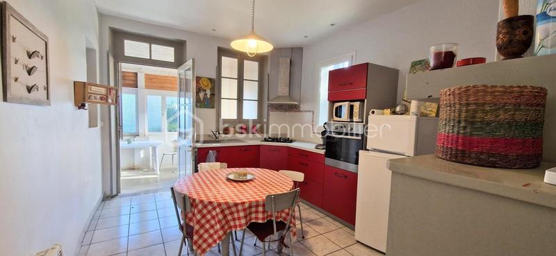 Appartement - 80 m² - 3 pièces