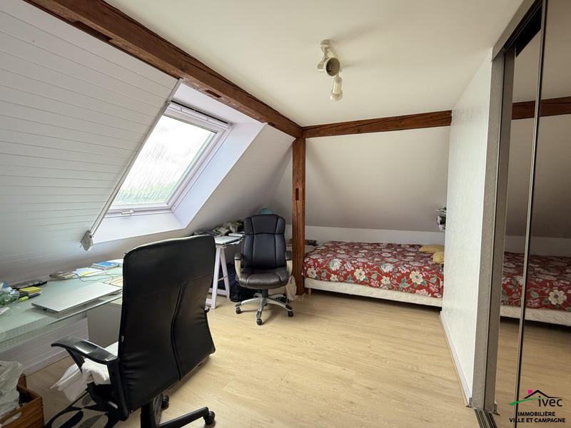 Maison - 255 m² - 10 pièces