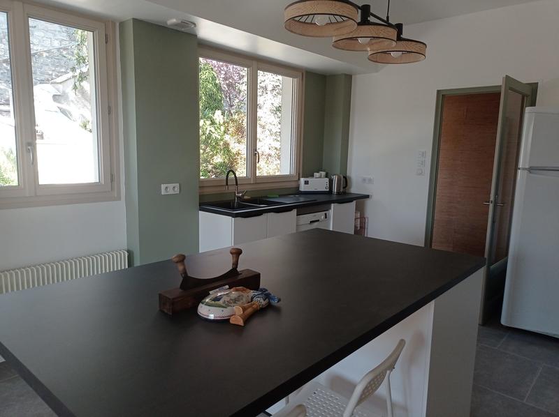 Maison traditionnelle - 228 m² - 7 pièces