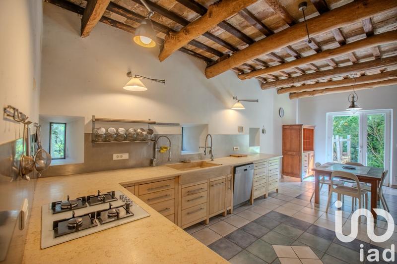 Maison - 138 m² - 4 pièces