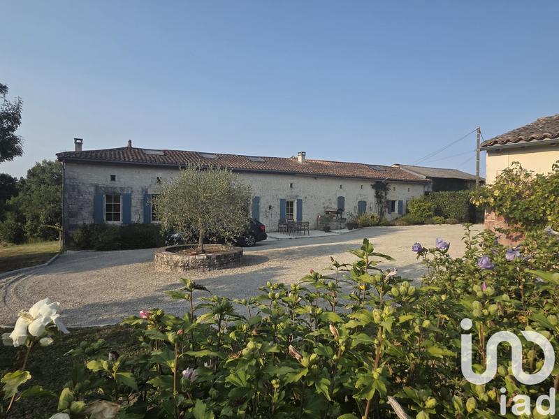 Maison - 179 m² - 6 pièces