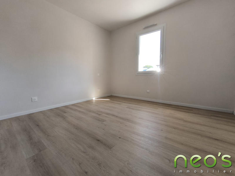 Maison traditionnelle - 82 m² - 4 pièces