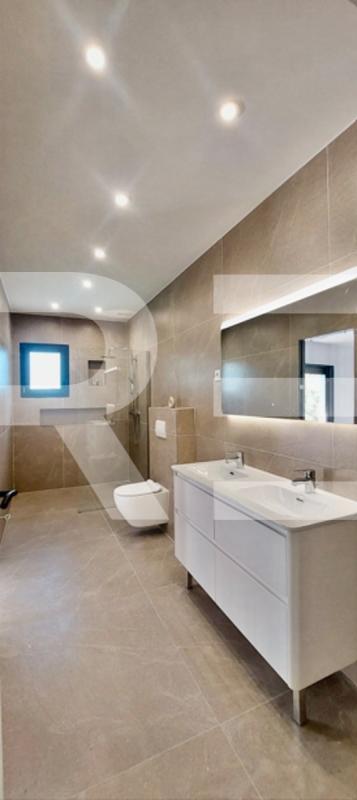 Maison - 175 m² - 6 pièces