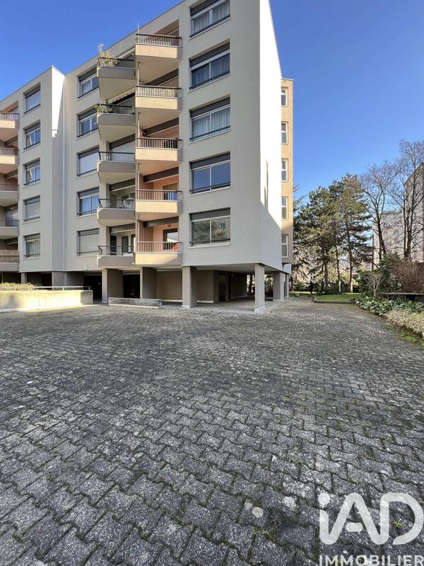 Appartement - 72 m² - 3 pièces