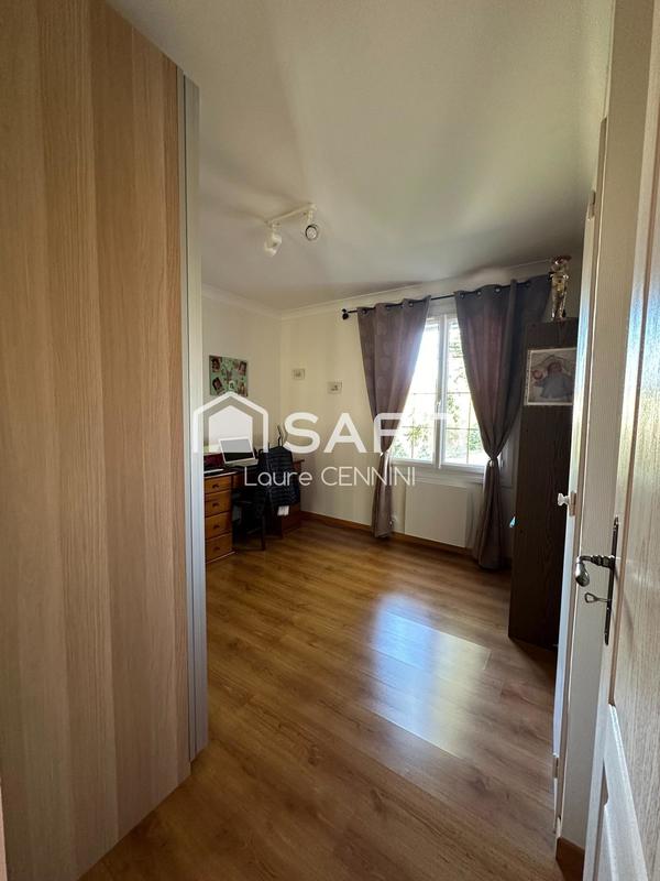 Maison - 92 m² - 5 pièces