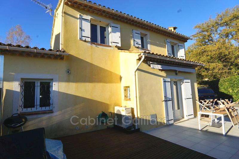 Maison - 98 m² - 3 pièces