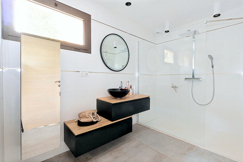 Maison - 165 m² - 5 pièces