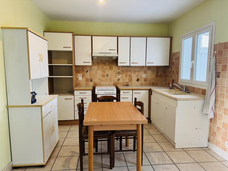 Maison traditionnelle - 85 m² - 3 pièces