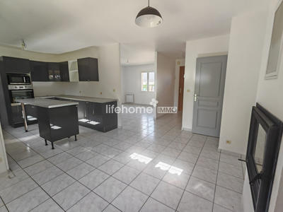 Maison - 97 m² - 4 pièces