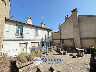 Maison - 113 m² - 5 pièces