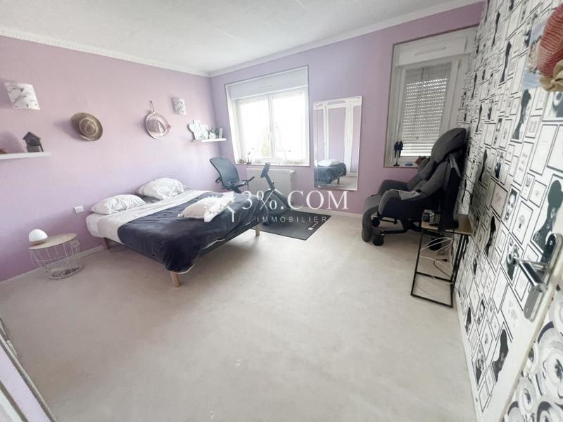 Maison - 181 m² - 8 pièces