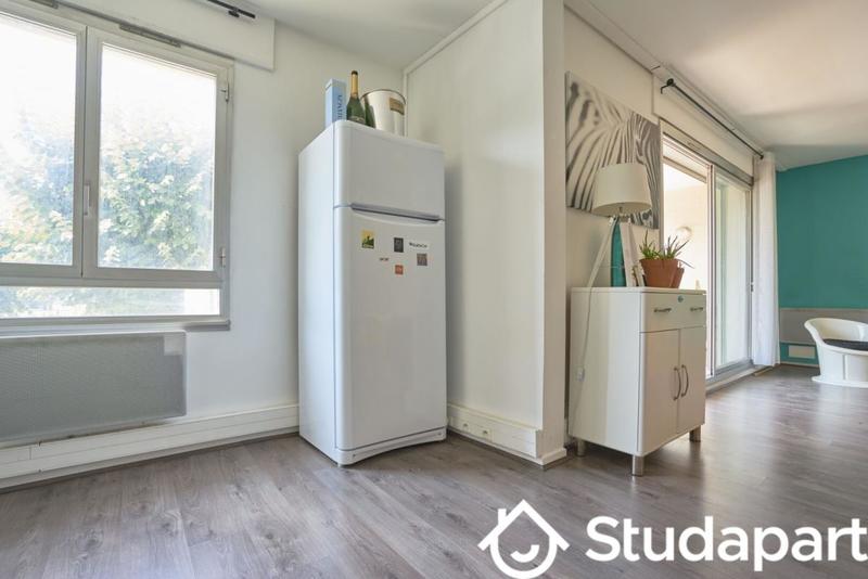 Chambre - 14 m² - 1 pièce