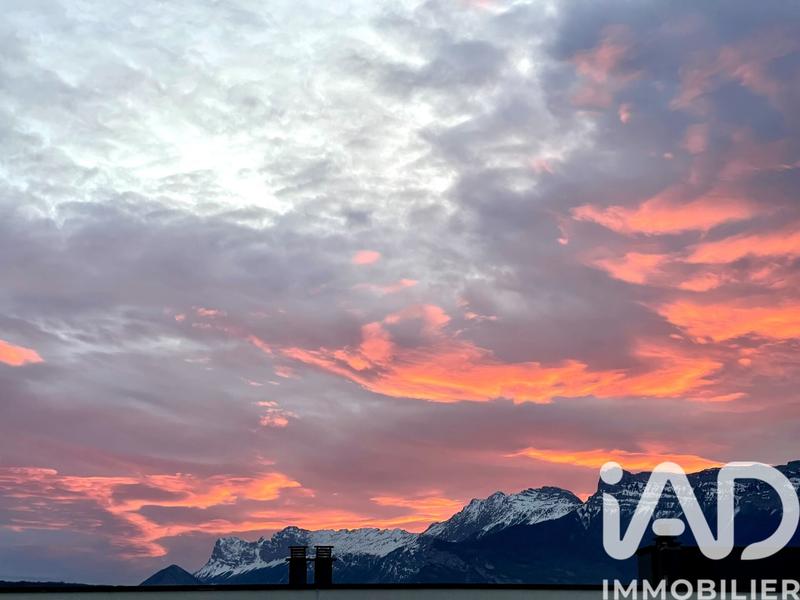 Appartement - 94 m² - 4 pièces