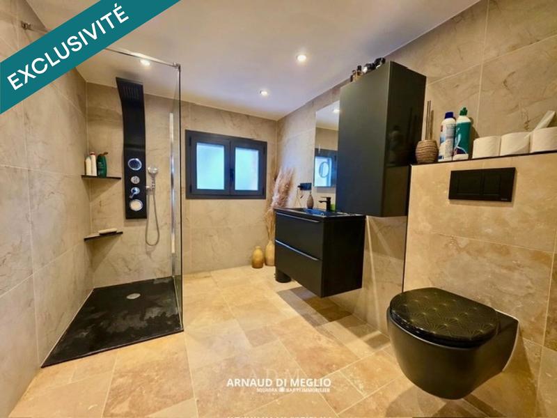 Maison - 121 m² - 4 pièces