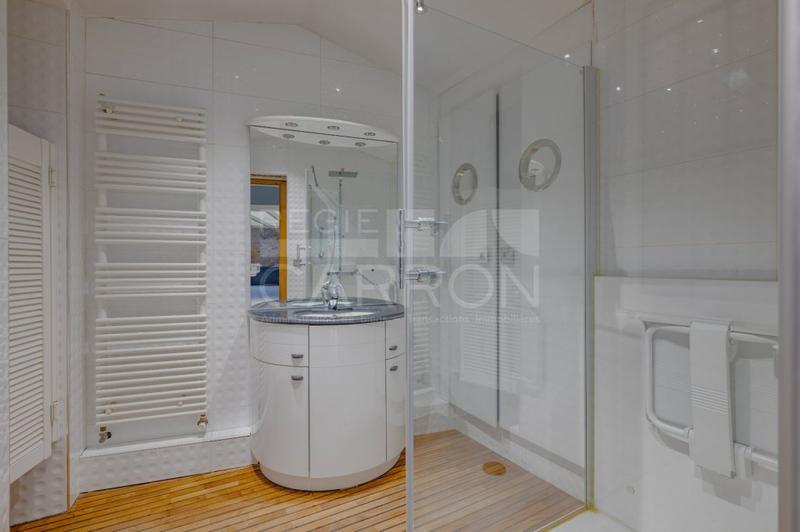 Appartement - 105 m² - 3 pièces