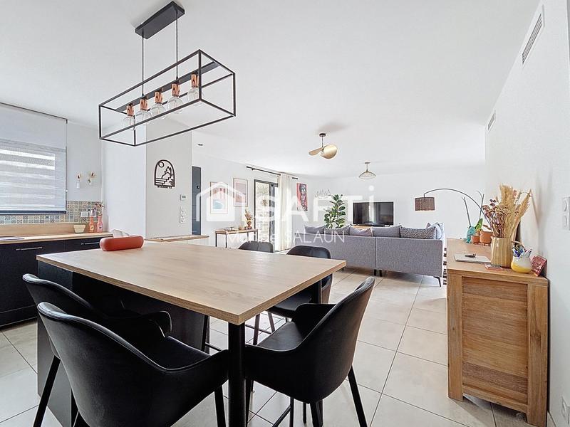Maison - 105 m² - 4 pièces