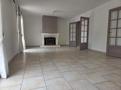 Propriété - 180 m² - 8 pièces
