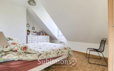 Maison - 91 m² - 5 pièces
